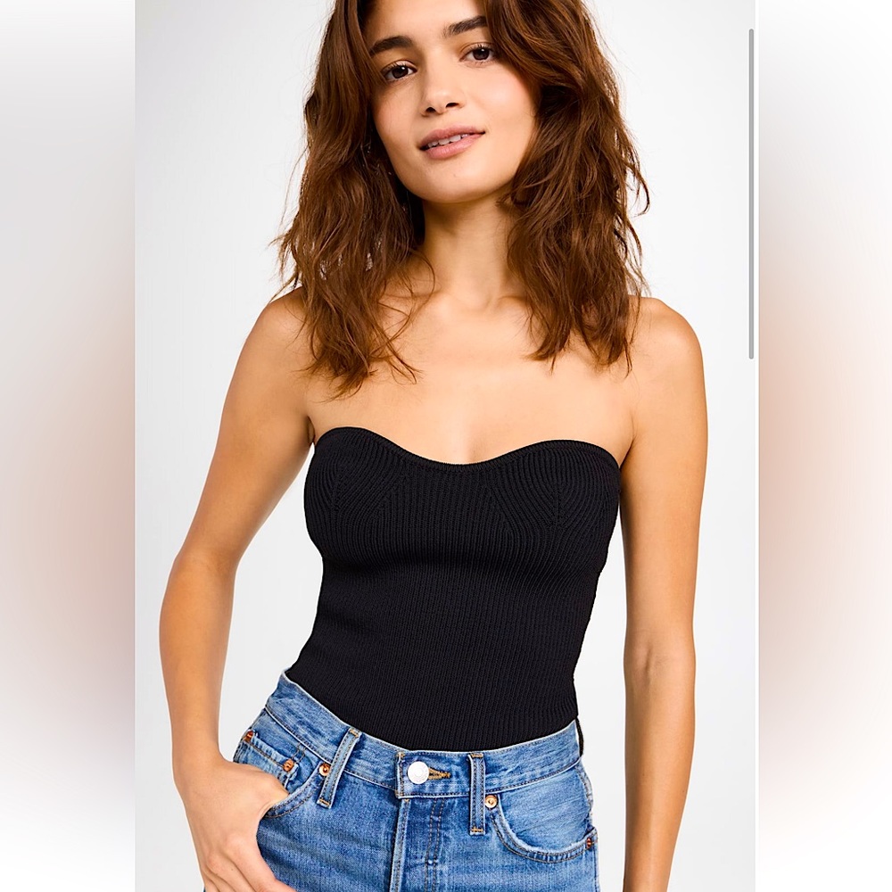 Zara semi-sweetheart neck black crop tube top 🖤